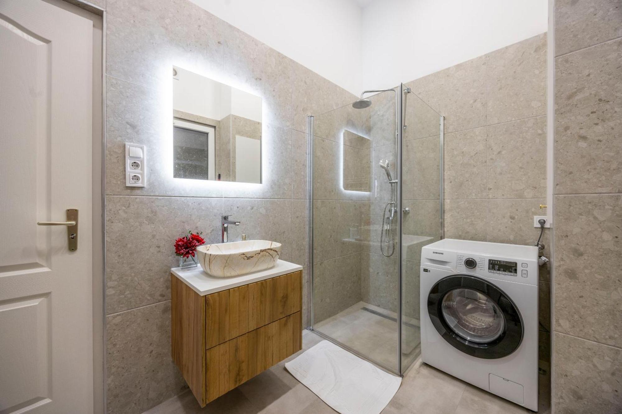 Apartamento Deluxe & Cozy J40 Grand In The Heart Of Bp Budapeste
